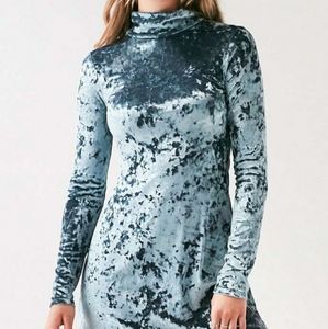 Crushed Velvet Urban Outfitter Kimchi Blue Dress